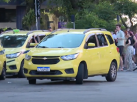 Taxistas no Rio são flagrados cobrando valores abusivos sem taxímetro